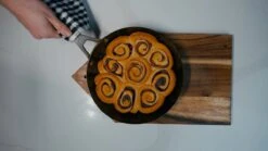 Saveur Selects Pannenset - Carbon Steel (Wokpan ø 35 Cm + Koekenpan ø 30 Cm) - Inductie En Alle Andere Warmtebronnen 20 Saveur Selects Pannenset - Carbon Steel (Wokpan ø 35 Cm + Koekenpan ø 30 Cm) - Inductie En Alle Andere Warmtebronnen -Koken Pro Verkoopwinkel 1200x675 2