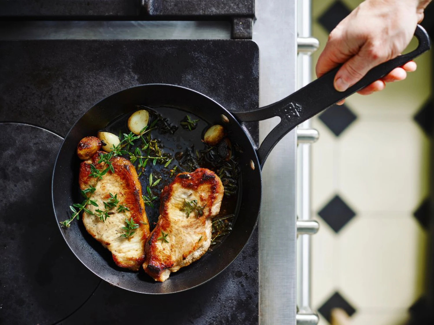 BK Koekenpan Black Steel - ø 28 Cm - Zonder Anti-aanbaklaag 8 BK Koekenpan Black Steel - ø 28 Cm - Zonder Anti-aanbaklaag - Afbeelding 6