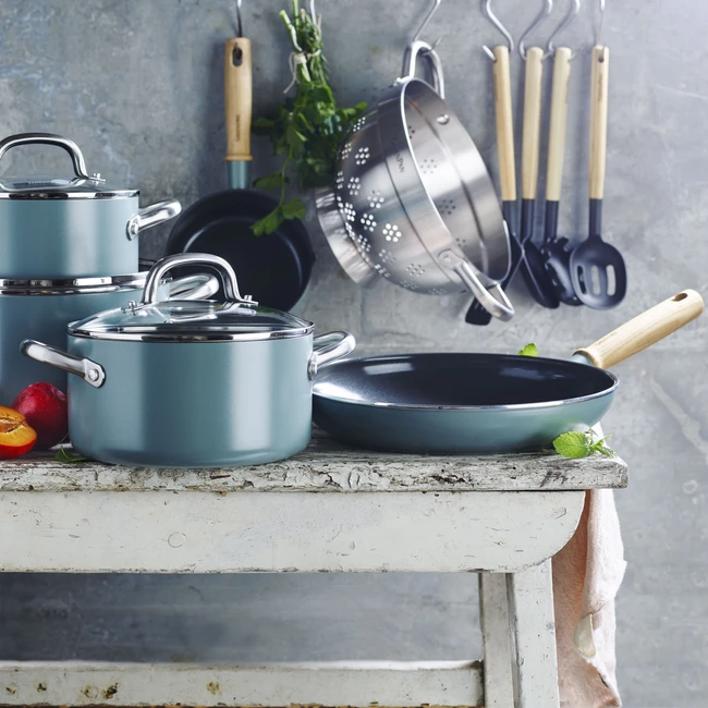 Greenpan Pannenset Met Keukenhulpjes Mayflower - 5 Delige Set 4 Greenpan Pannenset Met Keukenhulpjes Mayflower - 5 Delige Set - Afbeelding 2