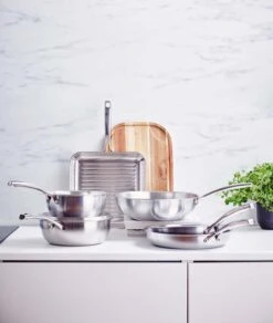 BK Steelpan Met Deksel - Superior Tri-Ply - ø 24 Cm -Koken Pro Verkoopwinkel 6843b834fea14e2b9bdcd26e7de927e9123af4fb BK SUPTR ESH 3PLY 6 7 pc Set 1 3