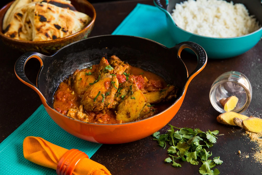 Le Creuset Wokpan / Balti Dish - Oranjerood - ø 24 Cm / 2.7 Liter - Geëmailleerde Anti-aanbaklaag 4 Le Creuset Wokpan / Balti Dish - Oranjerood - ø 24 Cm / 2.7 Liter - Geëmailleerde Anti-aanbaklaag - Afbeelding 2