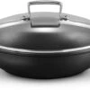 Le Creuset Hapjespan Met Deksel - Les Forgées TNS - ø 26 Cm / 2.7 Liter - Standaard Anti-aanbaklaag -Koken Pro Verkoopwinkel LC 20190624 ZS PS FS 51107260010502 001