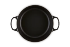 Le Creuset Braadpan Signature - Mat Zwart - ø 24 Cm / 4.2 Liter 10 Le Creuset Braadpan Signature - Mat Zwart - ø 24 Cm / 4.2 Liter -Koken Pro Verkoopwinkel LC 20191105 HL PS FS 21177280000430 0055B15D