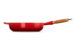 Le Creuset Hapjespan Signature - Kersenrood - ø 28 Cm / 3.6 Liter- Geëmailleerde Anti-aanbaklaag -Koken Pro Verkoopwinkel LC 20210721 HL PS FS 20259280600422 003