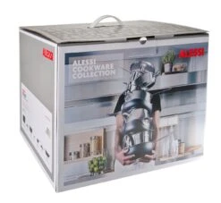 Alessi Pannenset Mami - SG100S7 - 4 Delige Set - Door Stefano Giovannoni 11 Alessi Pannenset Mami - SG100S7 - 4 Delige Set - Door Stefano Giovannoni -Koken Pro Verkoopwinkel SG100S7 01 alessi mami aanbieding verpakking