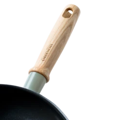 Greenpan Pannenset Met Keukenhulpjes Mayflower - 4 Delige Set -Koken Pro Verkoopwinkel d68e9a0e4d6b2e2d0bdba80329861393e1ca0139 GP MAYFLOWER Frypan B8 a