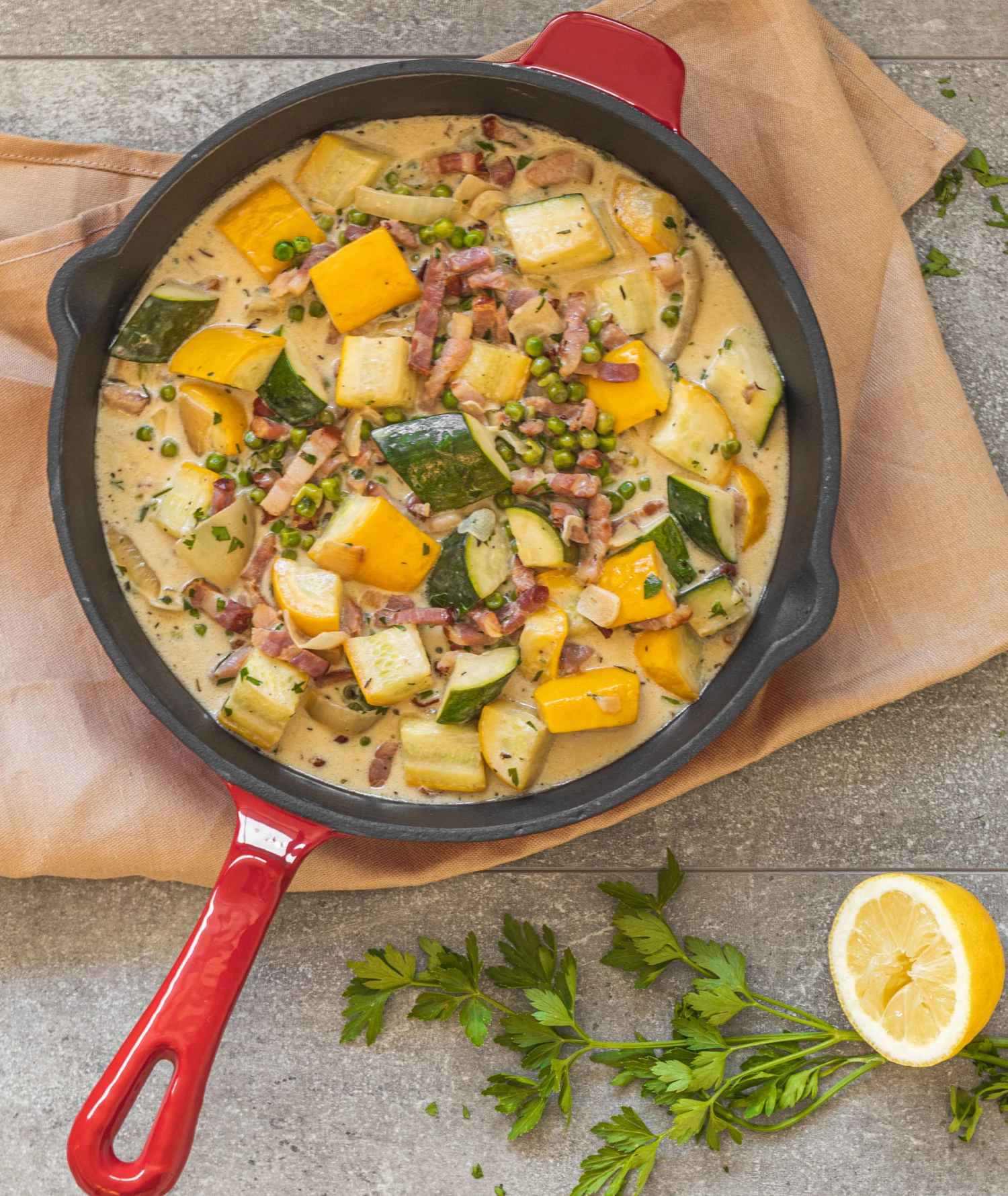 Blackwell Koekenpan - Gietijzer - Rood - ø 26 Cm - Zonder Anti-aanbaklaag 4 Blackwell Koekenpan - Gietijzer - Rood - ø 26 Cm - Zonder Anti-aanbaklaag - Afbeelding 2